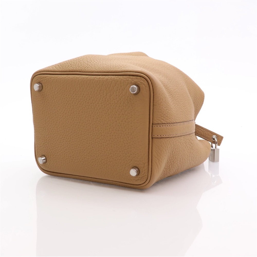 SOLD- Authentic Hermes Picotin 18 Biscuit - Picture 5 of 14